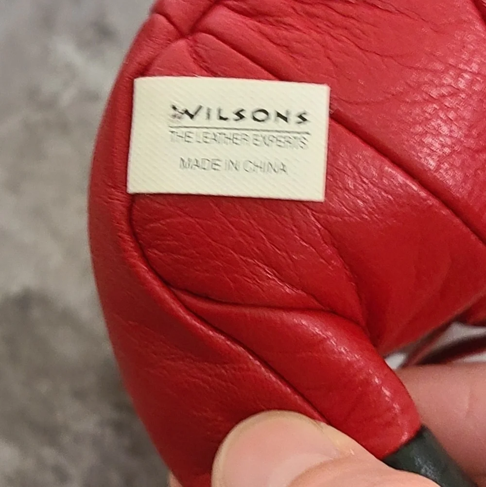 Wilsons The Leather Experts 100% Leather Christmas Bear 5